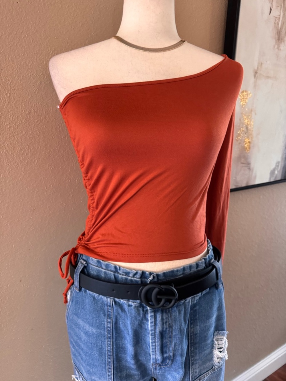 HEART & HIPS One-Shoulder Long-Sleeve Crop Top - Rust Orange - Picture 10 of 10